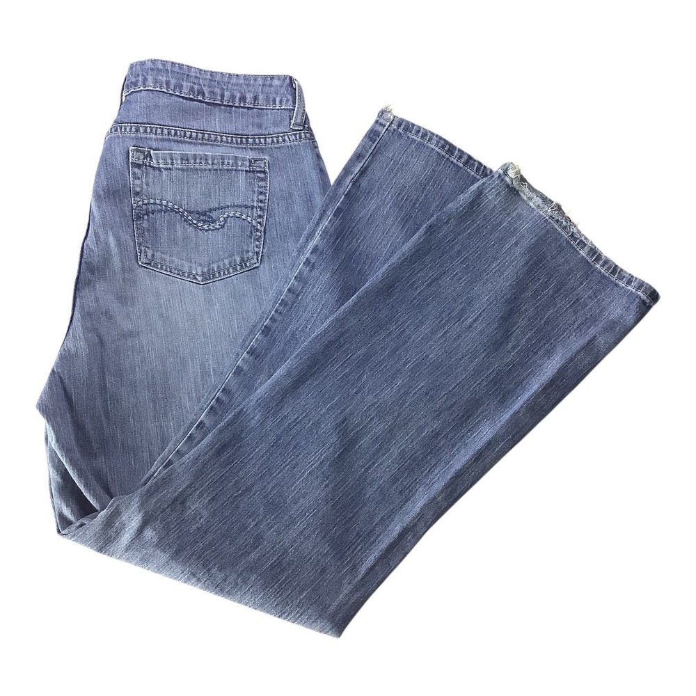 St. Johns‎ Bay Bootcut Jeans Womens Size 16 Blue Denim Distressed 5 Pocket Style